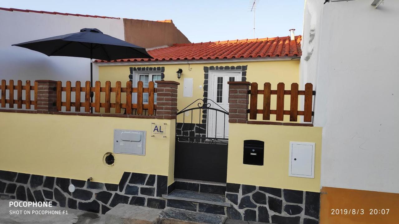 モンサラズ Casa O Chaparrinhoヴィラ エクステリア 写真